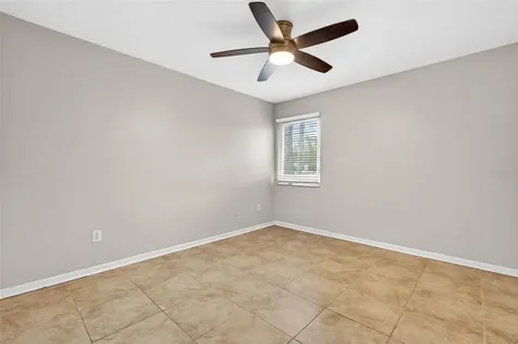 527 S Lincoln Avenue Tampa FL 33609