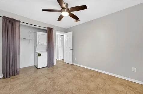 527 S Lincoln Avenue Tampa FL 33609