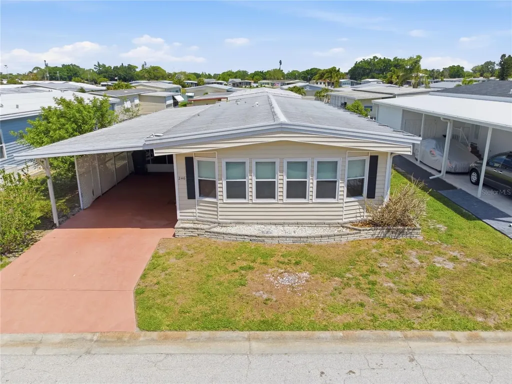 808 53rd Avenue E Bradenton FL 34203