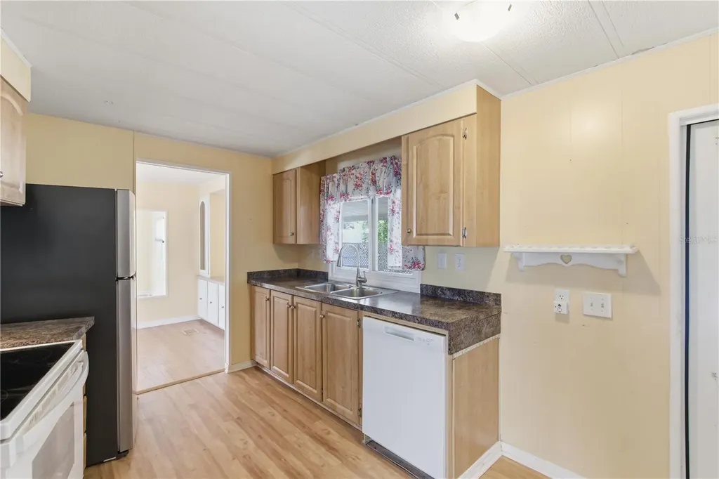 808 53rd Avenue E Bradenton FL 34203
