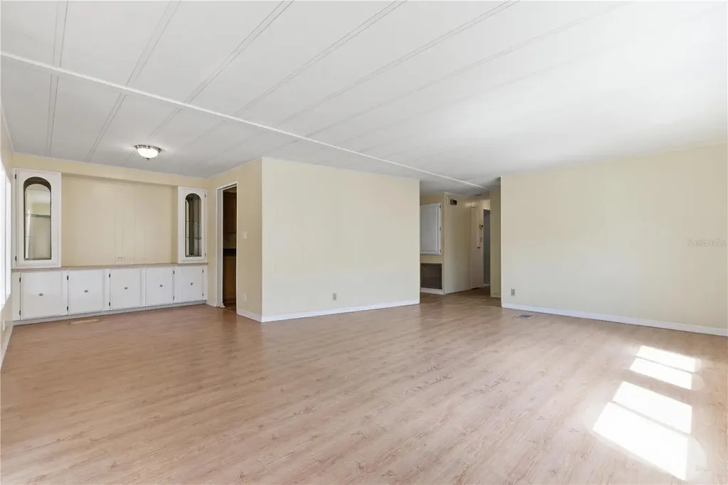 808 53rd Avenue E Bradenton FL 34203