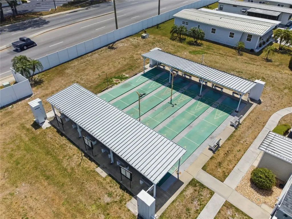 808 53rd Avenue E Bradenton FL 34203