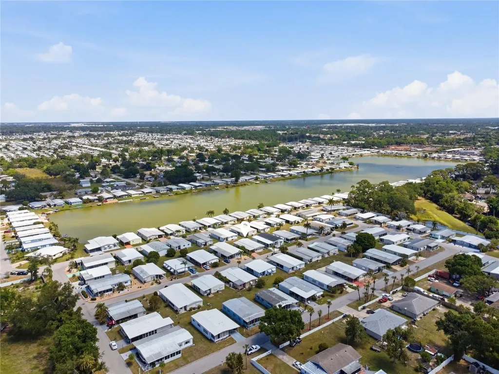 808 53rd Avenue E Bradenton FL 34203