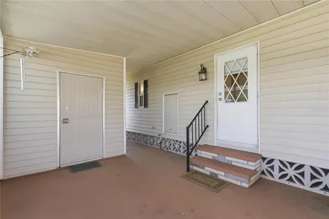 808 53rd Avenue E Bradenton FL 34203