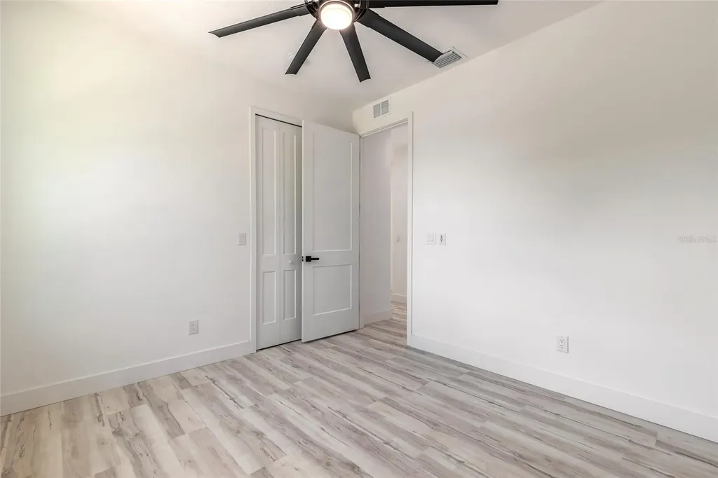 1991 Cedar Street Daytona Beach FL 32119