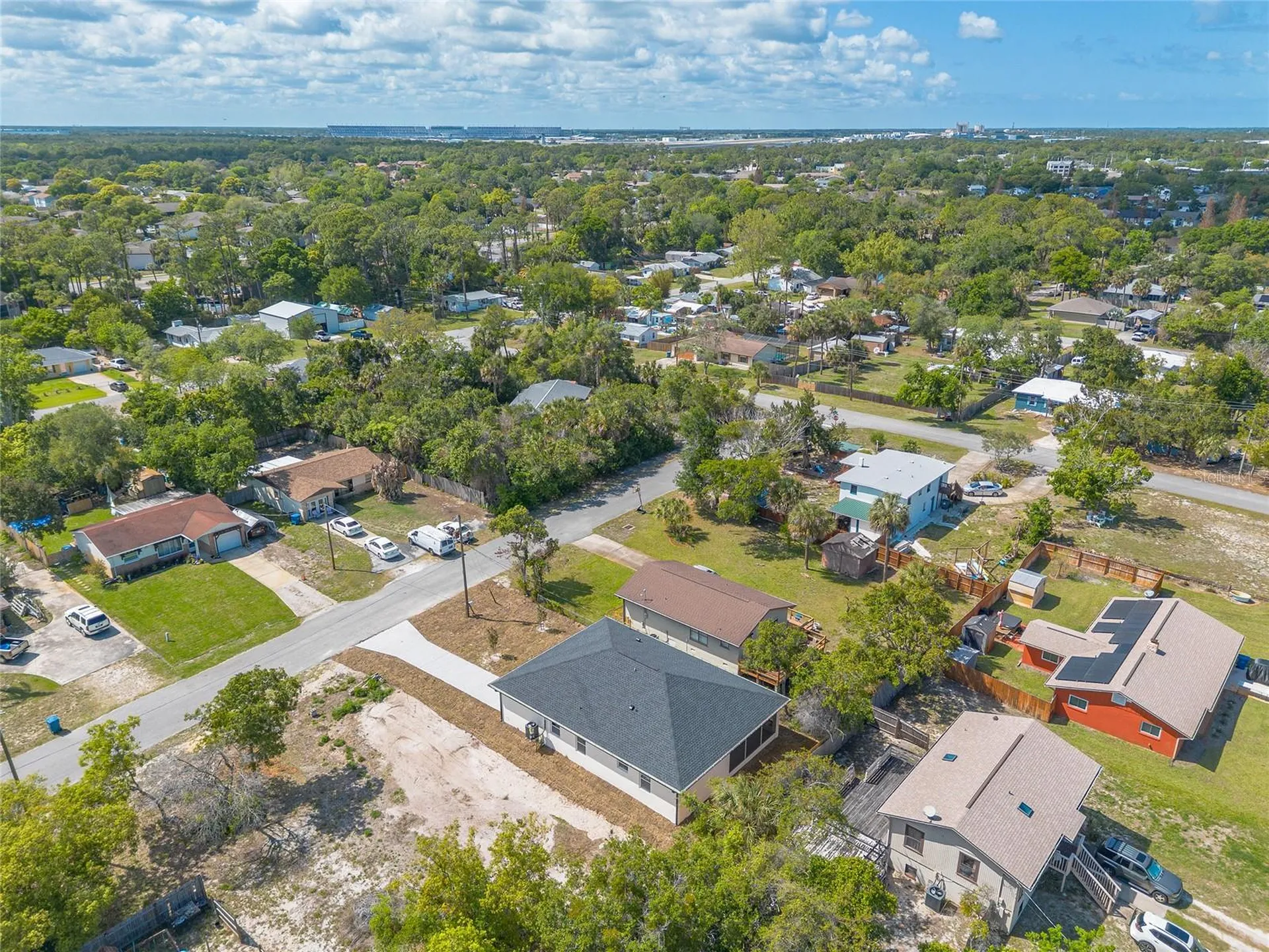 1991 Cedar Street Daytona Beach FL 32119