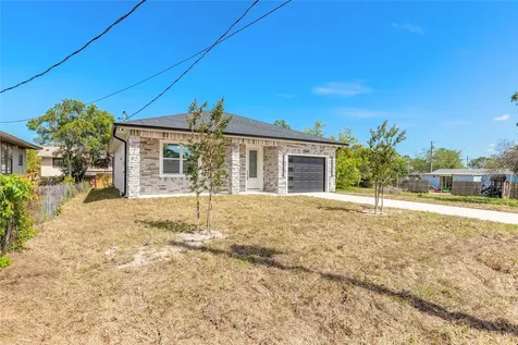 1991 Cedar Street Daytona Beach FL 32119