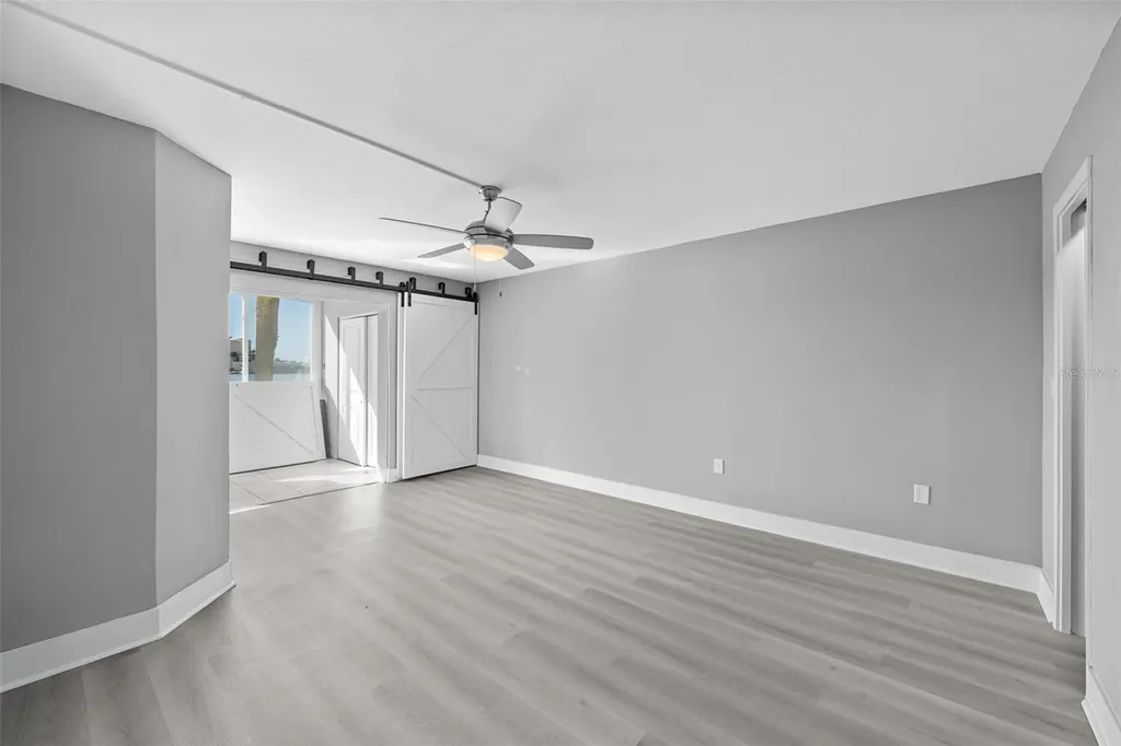 4775 Cove Circle St Petersburg FL 33708