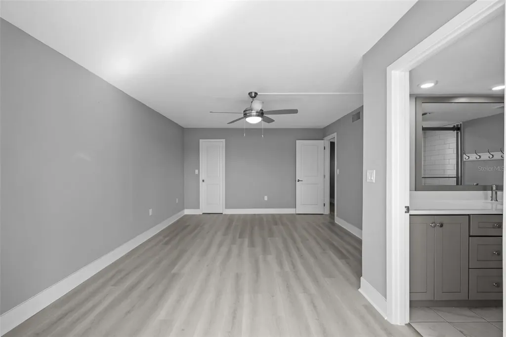 4775 Cove Circle St Petersburg FL 33708
