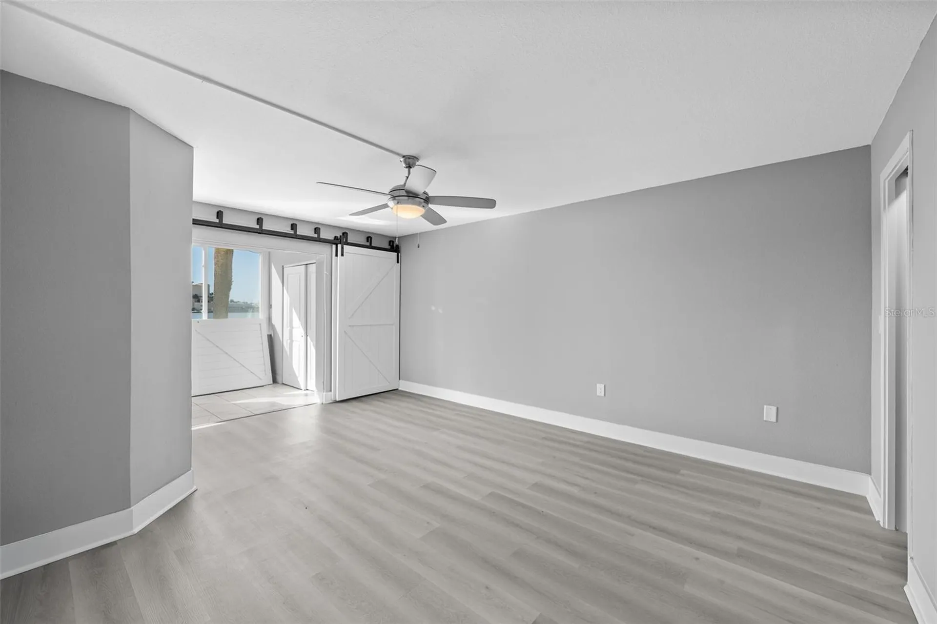 4775 Cove Circle St Petersburg FL 33708