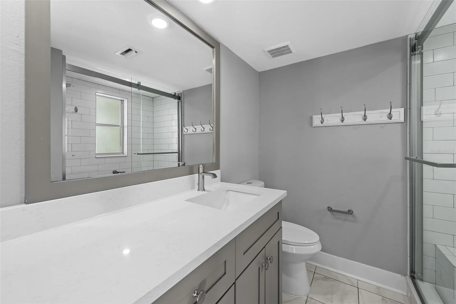4775 Cove Circle St Petersburg FL 33708