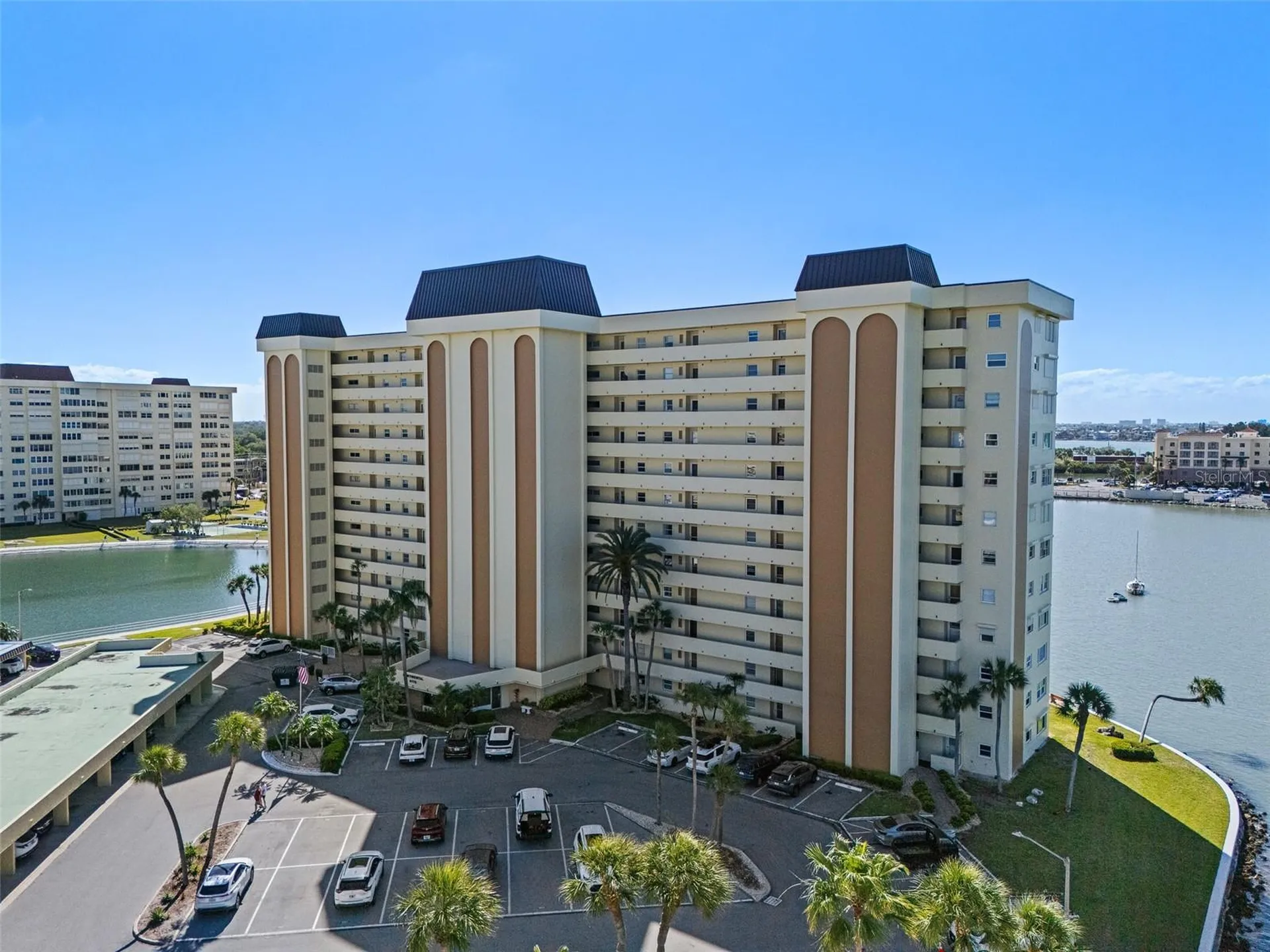 4775 Cove Circle St Petersburg FL 33708
