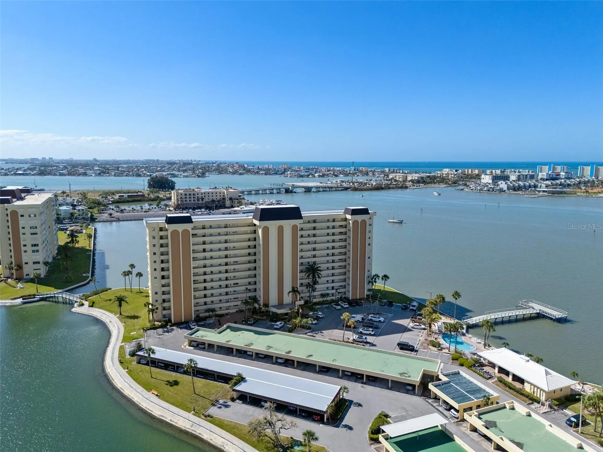 4775 Cove Circle St Petersburg FL 33708
