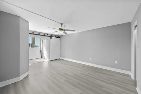 4775 Cove Circle St Petersburg FL 33708