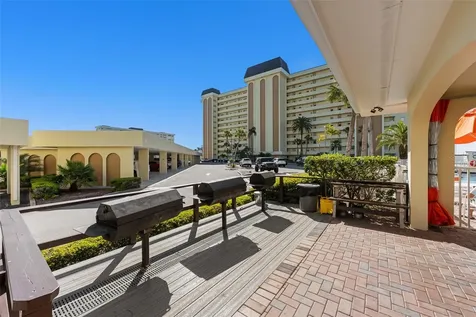 4775 Cove Circle St Petersburg FL 33708