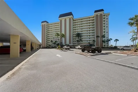 4775 Cove Circle St Petersburg FL 33708