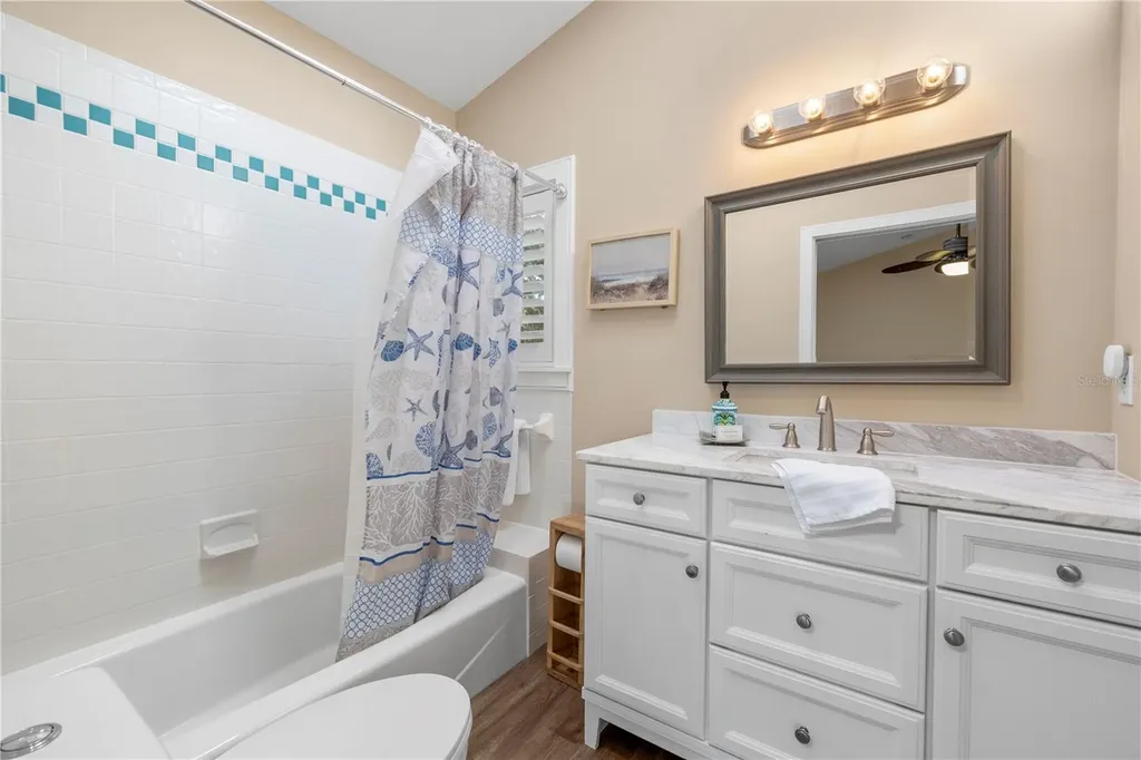 5169 Oxford Drive Sarasota FL 34242