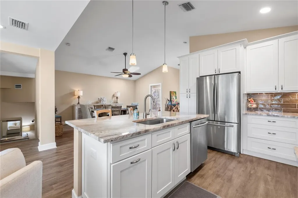 5169 Oxford Drive Sarasota FL 34242