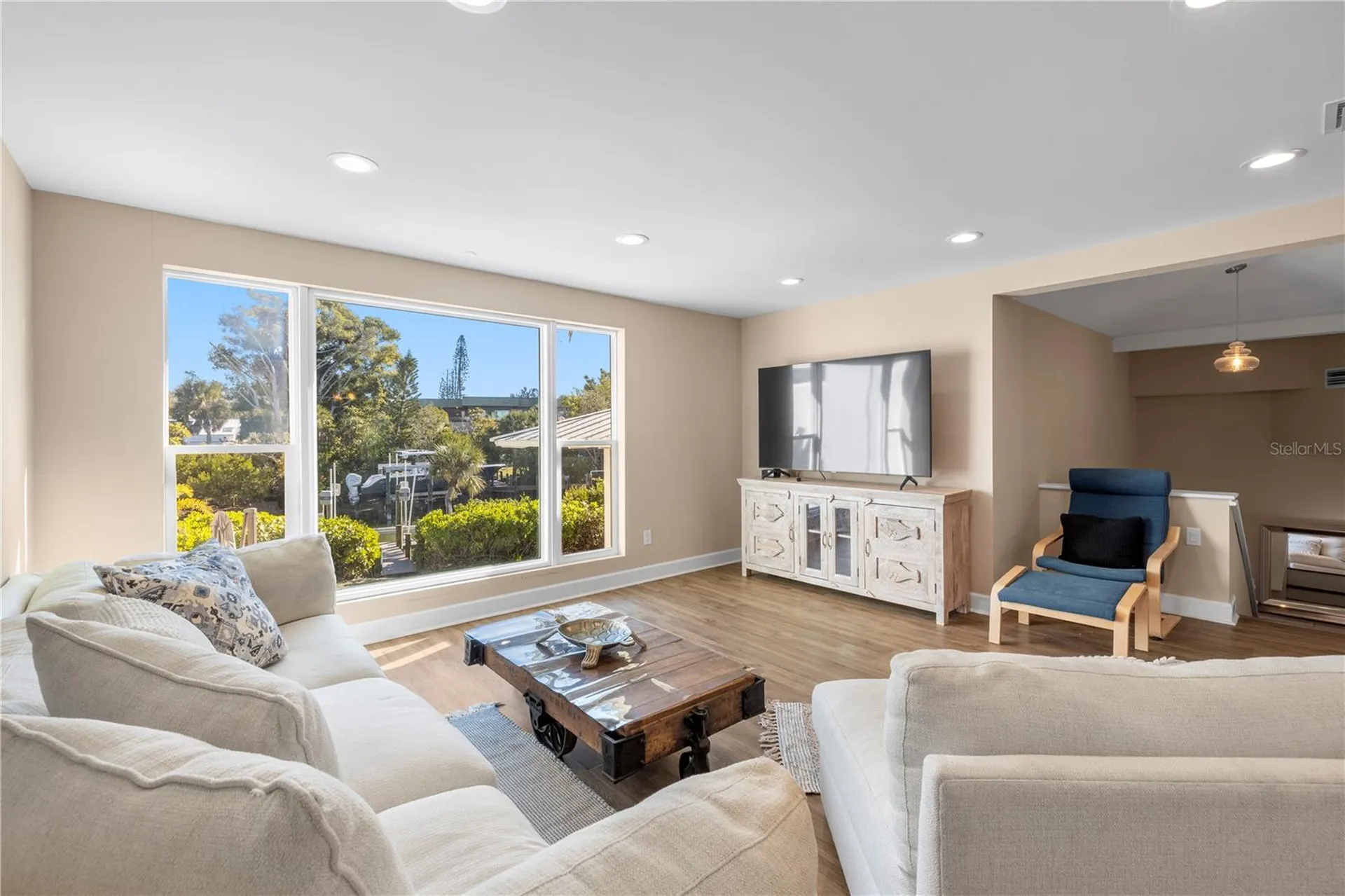 5169 Oxford Drive Sarasota FL 34242