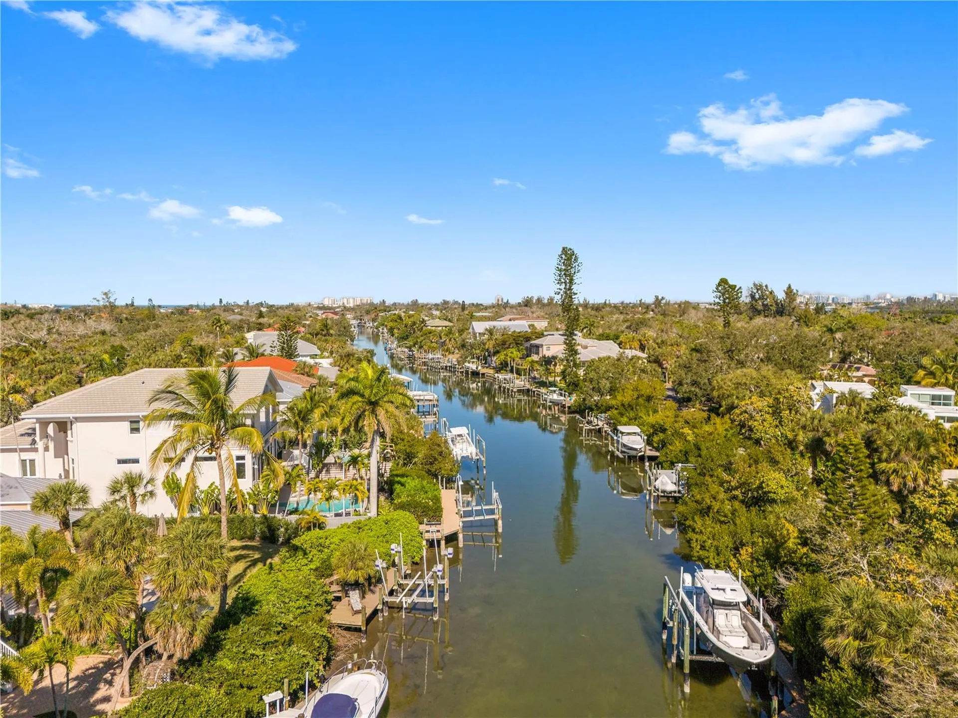 5169 Oxford Drive Sarasota FL 34242