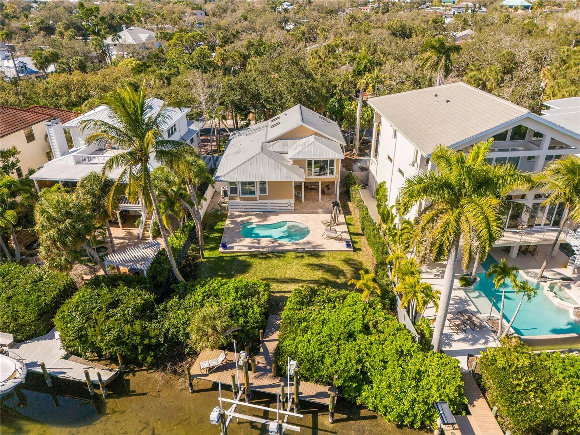 5169 Oxford Drive Sarasota FL 34242