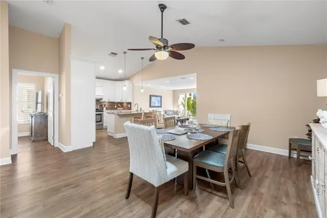 5169 Oxford Drive Sarasota FL 34242