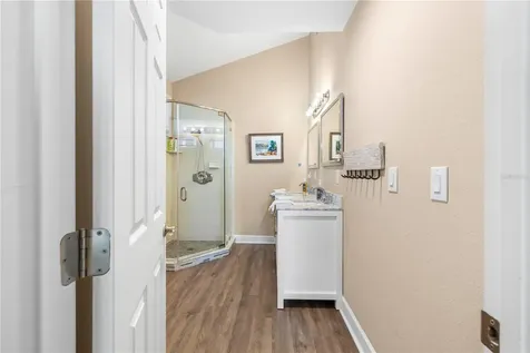 5169 Oxford Drive Sarasota FL 34242
