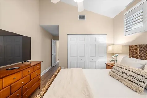 5169 Oxford Drive Sarasota FL 34242