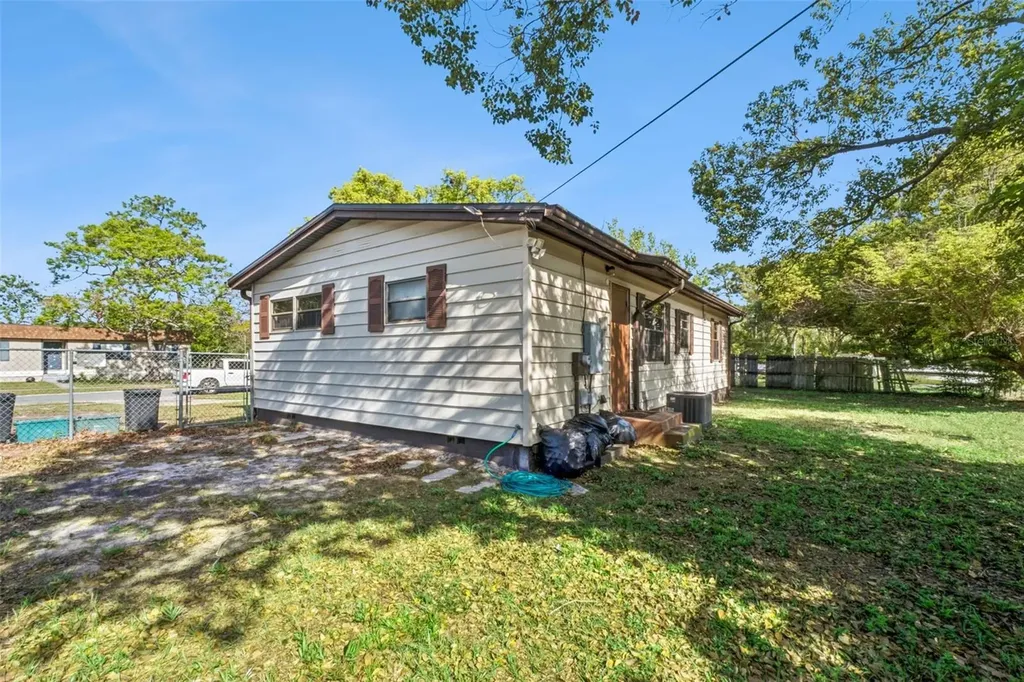 217 Colony Drive Casselberry FL 32707
