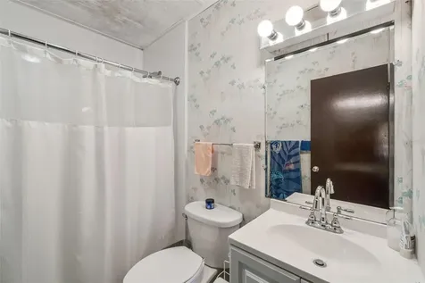 217 Colony Drive Casselberry FL 32707