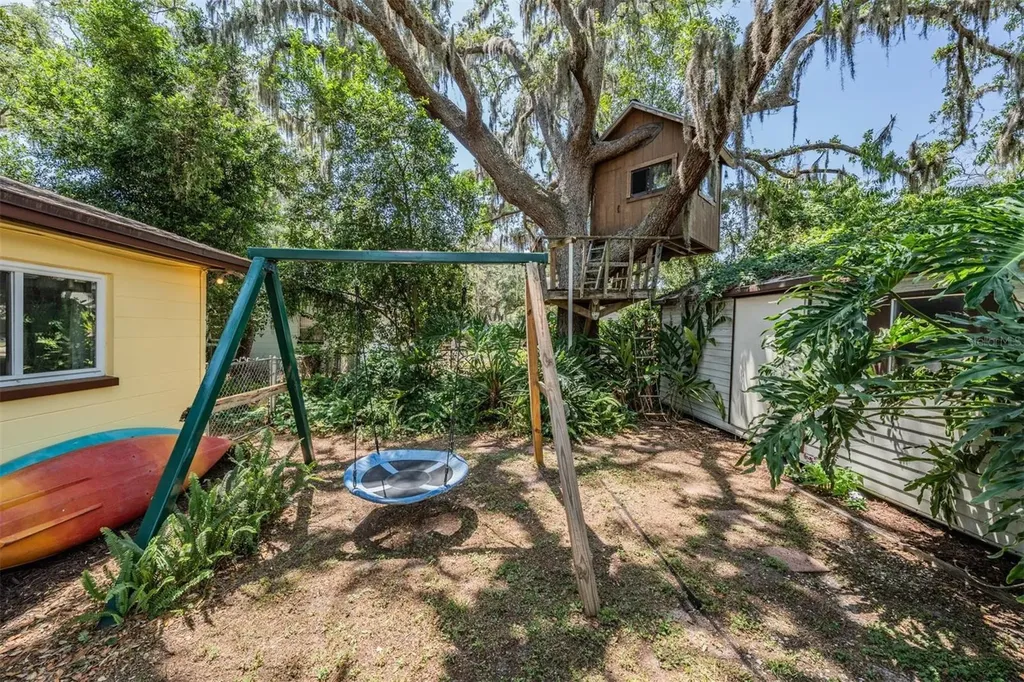 2522 E 149th Avenue Lutz FL 33559