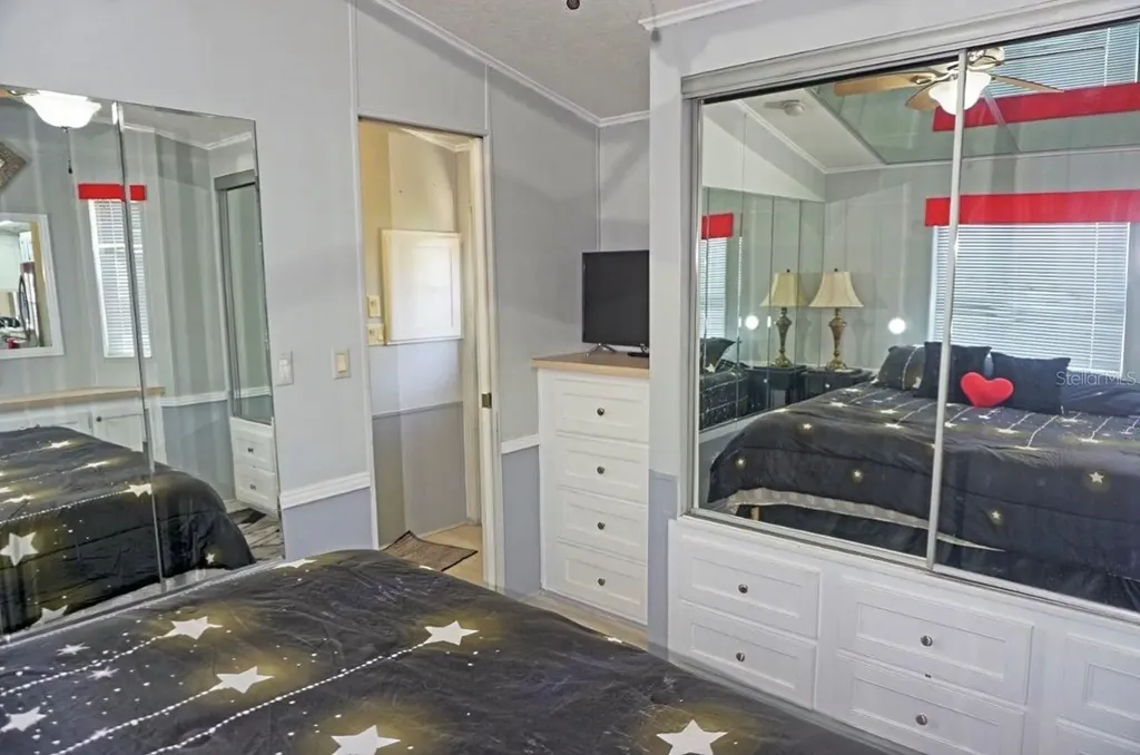 21183 Lazy Days Circle Lutz FL 33558