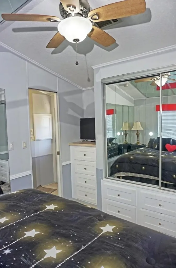 21183 Lazy Days Circle Lutz FL 33558
