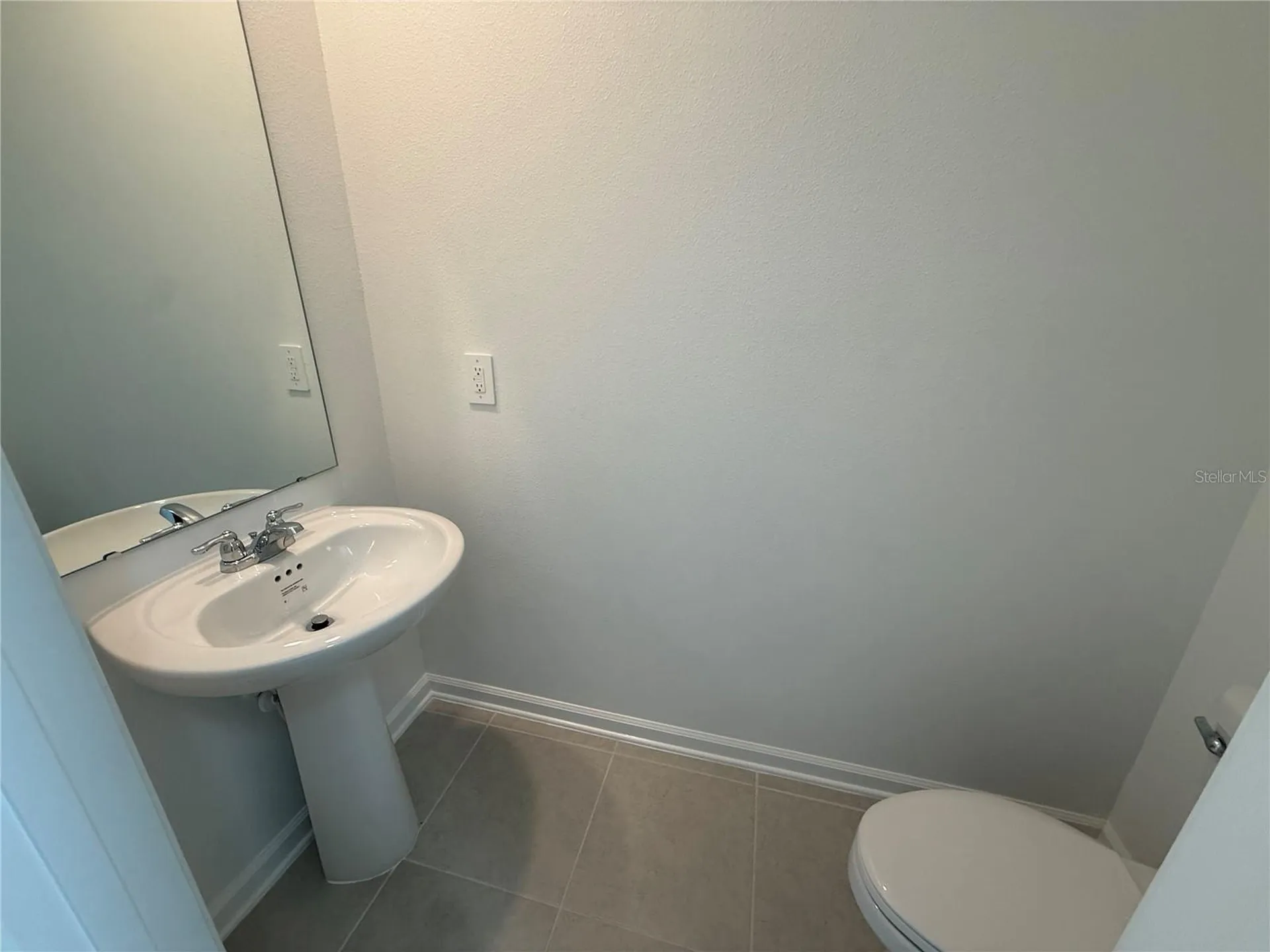 4378 River Beacon Boulevard Davenport FL 33837