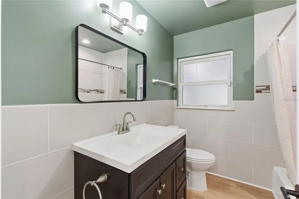 327 Sunny Lane Belleair FL 33756