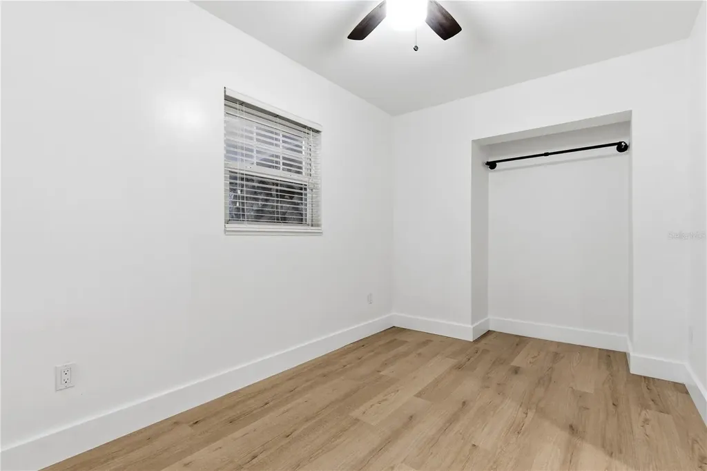 327 Sunny Lane Belleair FL 33756