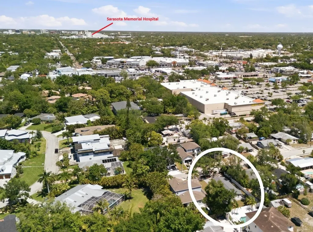 1802 Robinhood Street Sarasota FL 34231