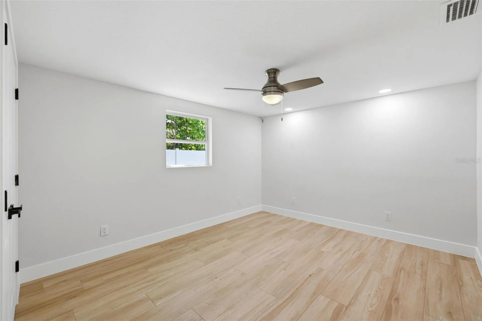 1802 Robinhood Street Sarasota FL 34231