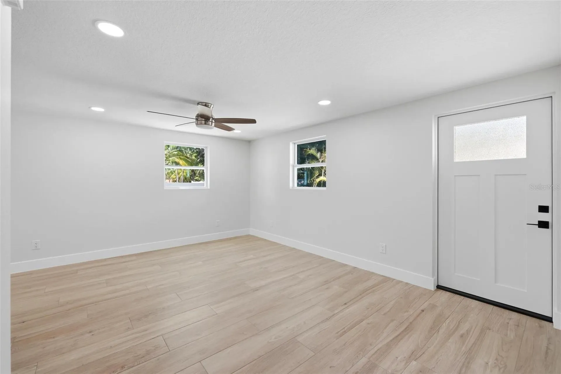 1802 Robinhood Street Sarasota FL 34231