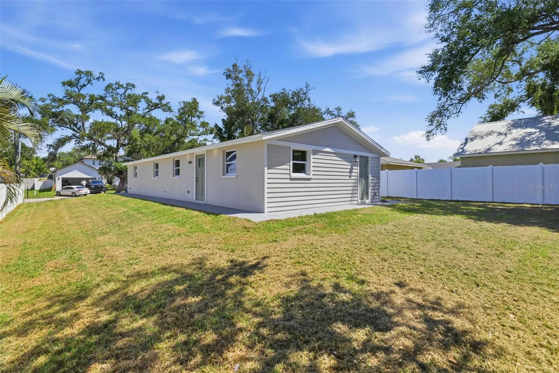 1802 Robinhood Street Sarasota FL 34231
