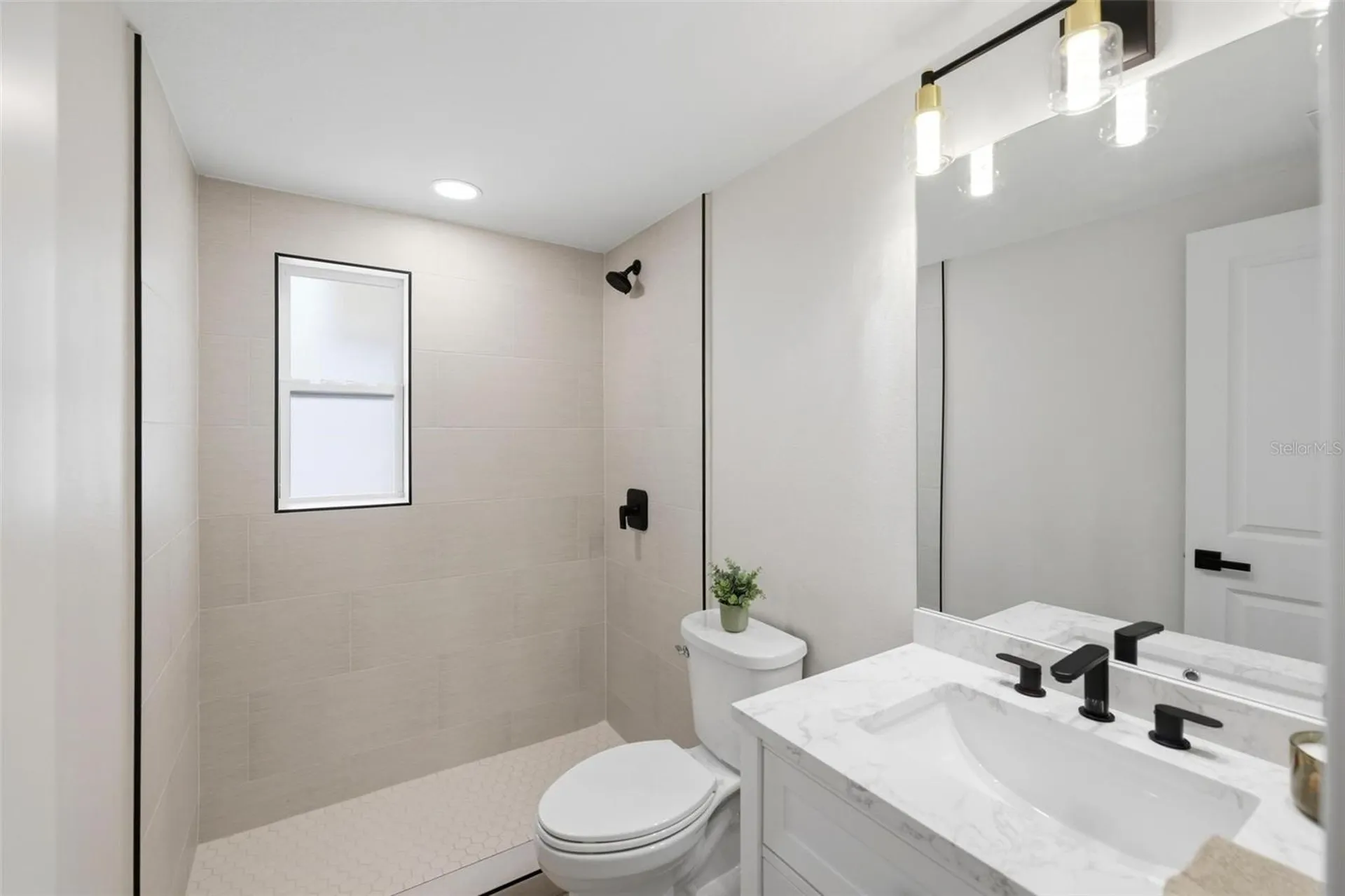 1802 Robinhood Street Sarasota FL 34231