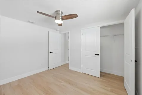1802 Robinhood Street Sarasota FL 34231