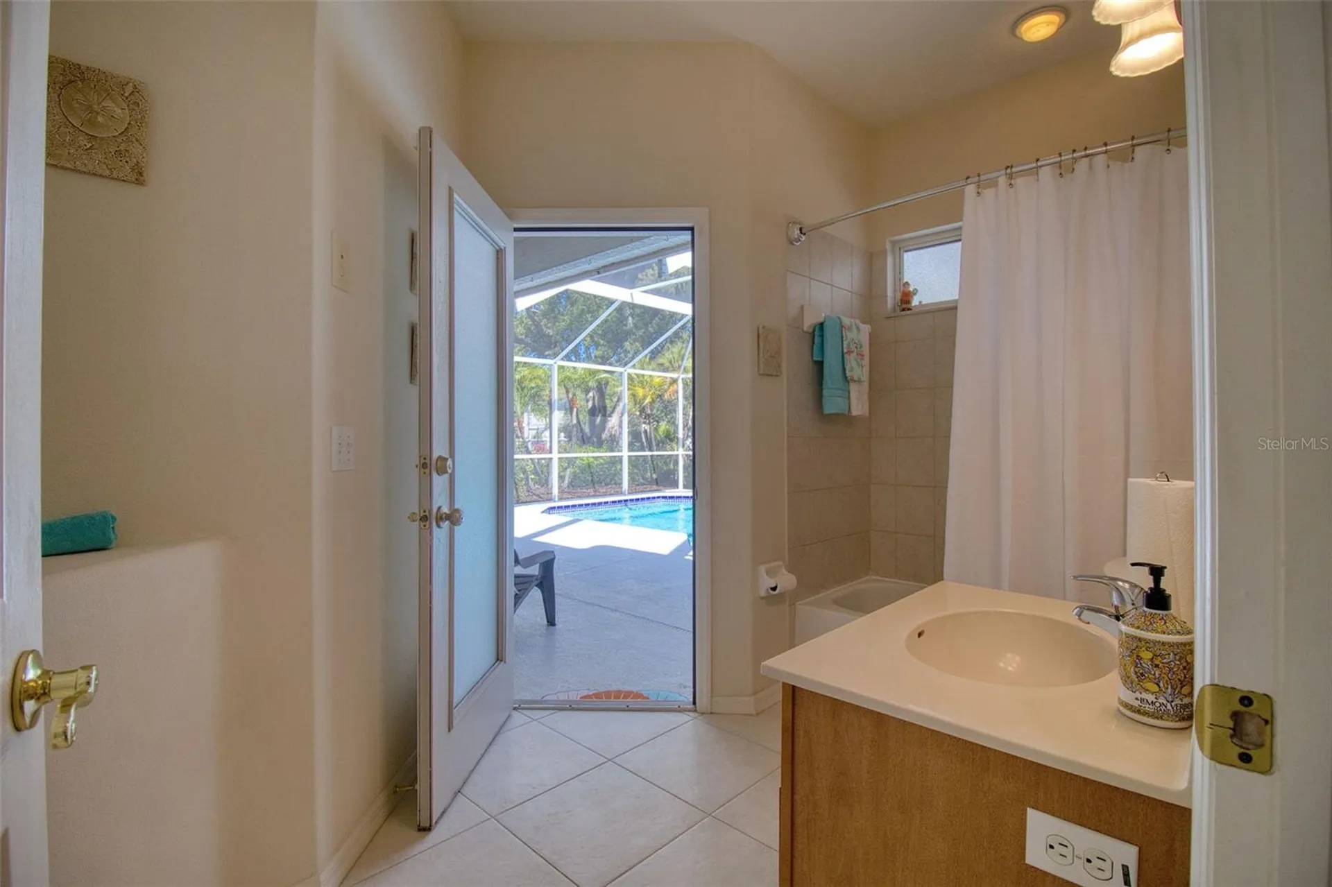 2206 Highland Woods Drive Dunedin FL 34698