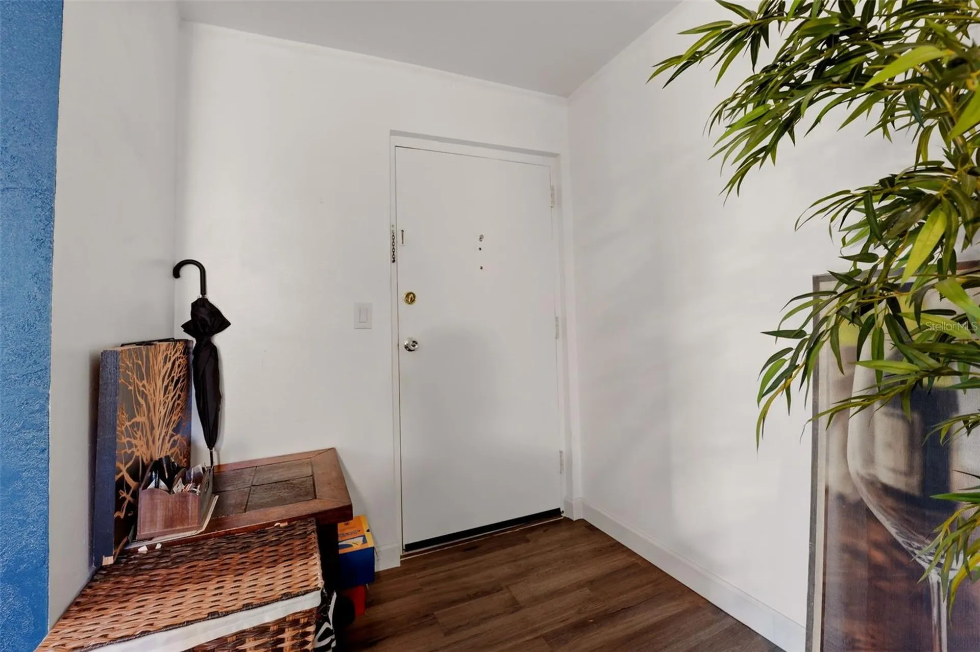 2613 Pine Lake Terrace Sarasota FL 34237