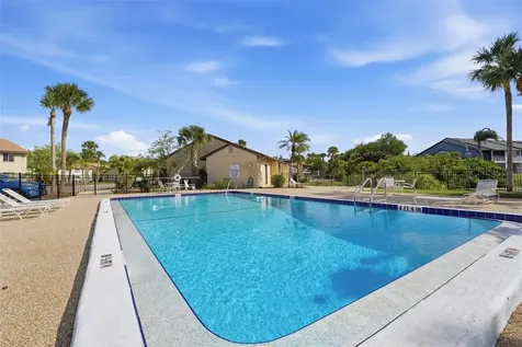 2613 Pine Lake Terrace Sarasota FL 34237