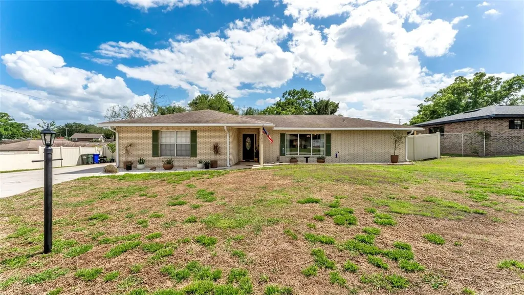 1743 Wilshire Court Lakeland FL 33809