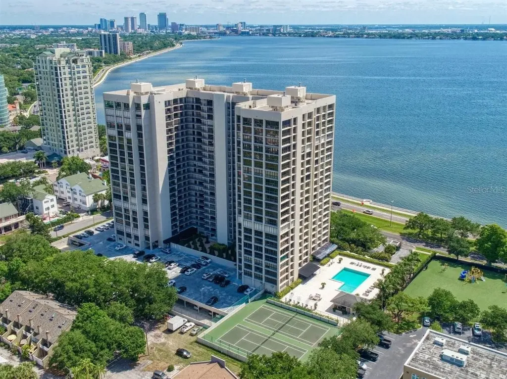 3301 Bayshore Boulevard Tampa FL 33629