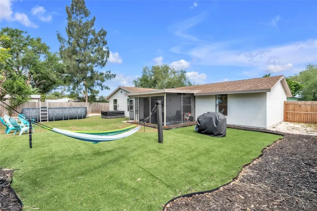 6305 36th Avenue W Bradenton FL 34209