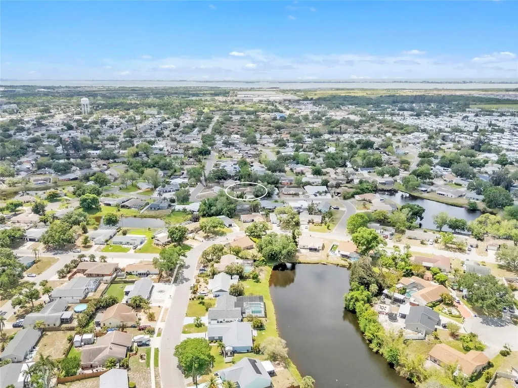 6305 36th Avenue W Bradenton FL 34209