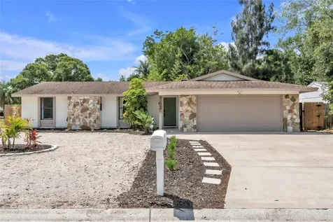 6305 36th Avenue W Bradenton FL 34209